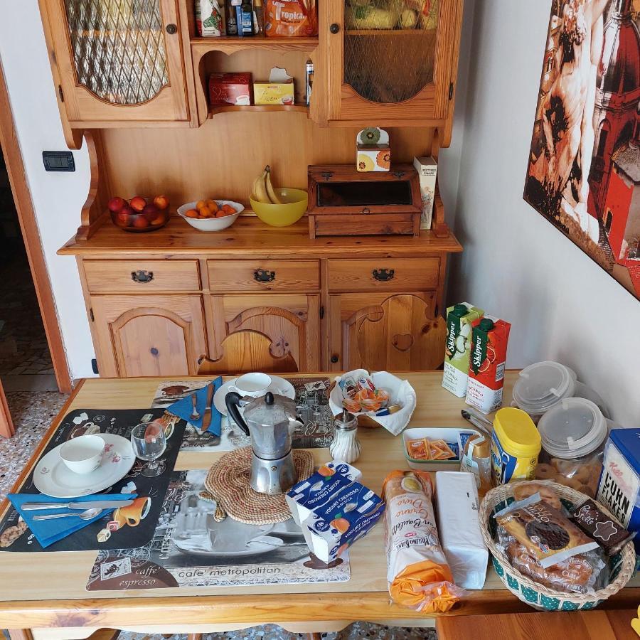 Bed And Breakfast Arcobaleno Bologna Exteriör bild