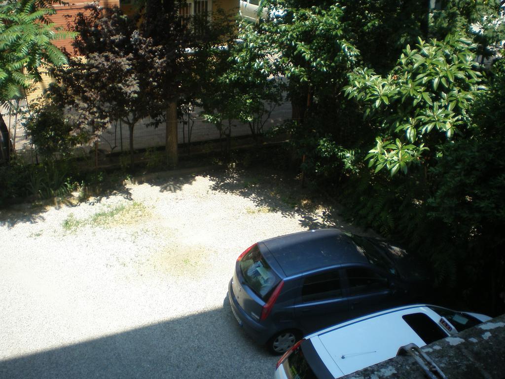 Bed And Breakfast Arcobaleno Bologna Exteriör bild